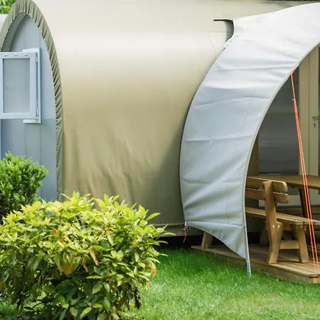 Zoo Campsite *